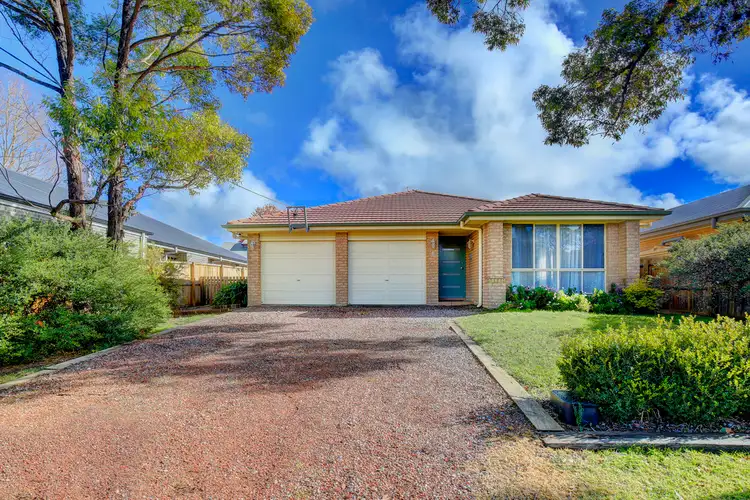 8 Adelaide Street, New Berrima NSW 2577
