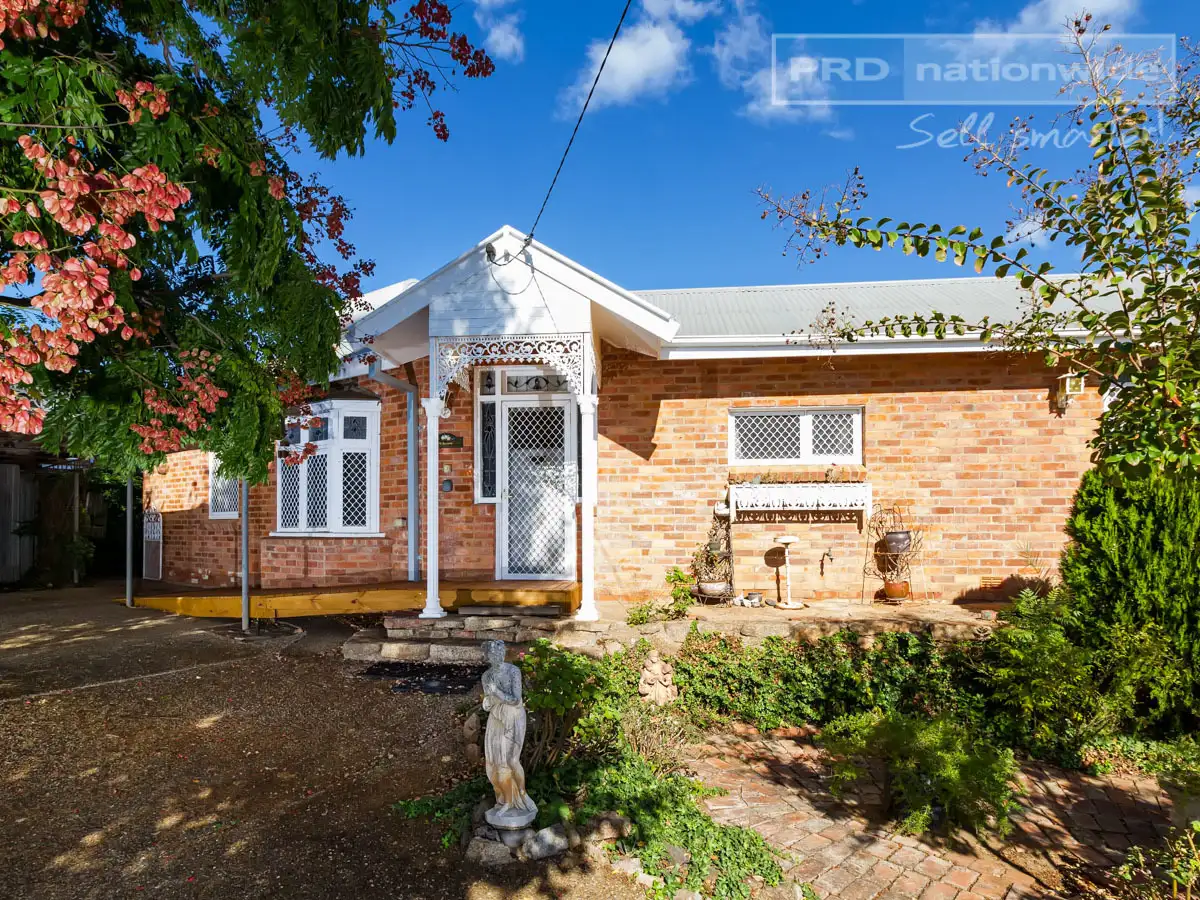 Main view of Homely house listing, 1 Kindra Lane, Turvey Park NSW 2650