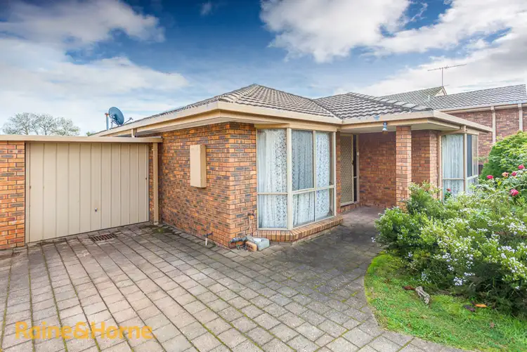 1/60-62 Brook Street, Sunbury VIC 3429