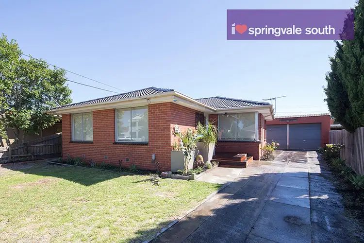 33 Regina Street, Springvale South VIC 3172