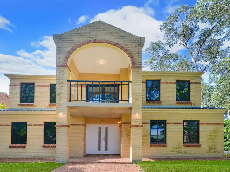 16A Anzac Terrace, Bassendean WA 6054