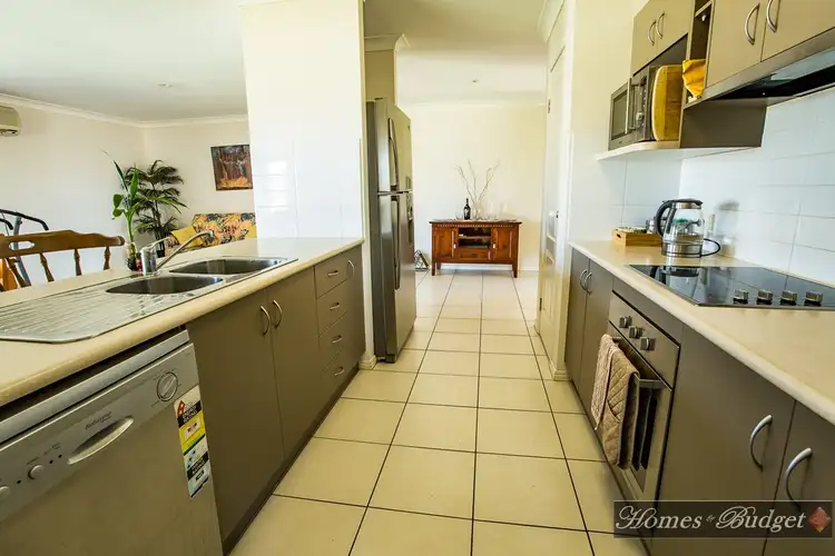 Second view of Homely house listing, 2 Graham Ct, Hatton Vale QLD 4341