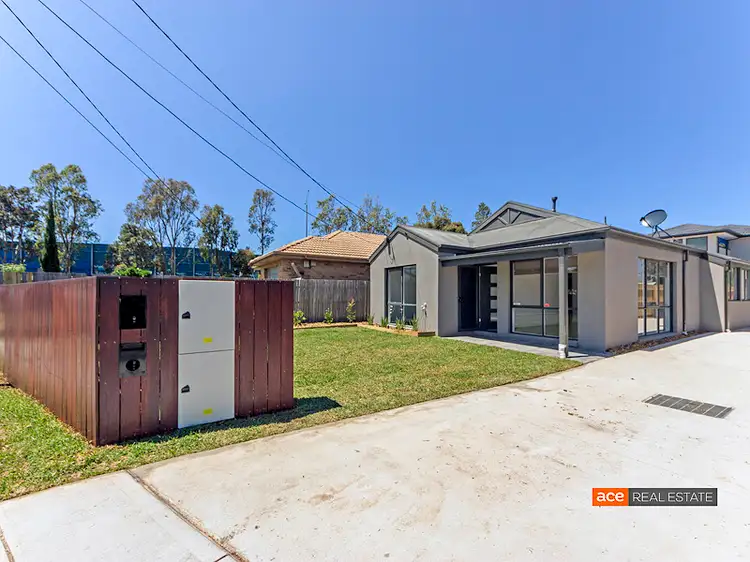 1/21 Railway Avenue, Laverton VIC 3028