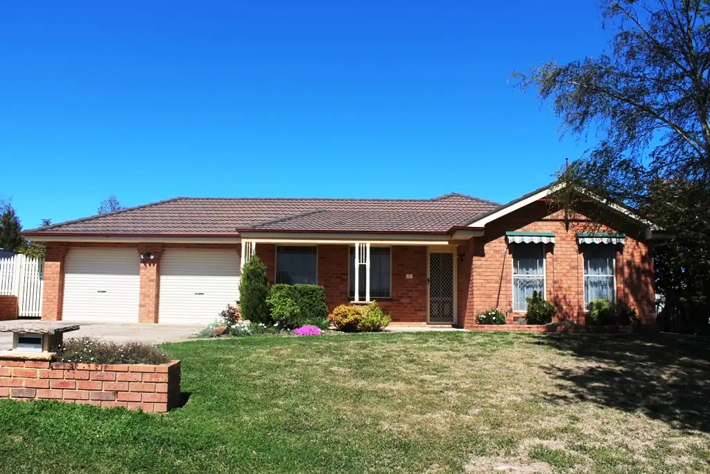 Main view of Homely house listing, 10 Weal Place, Windradyne NSW 2795