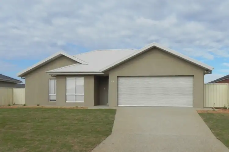 26 Hillam Drive, Griffith NSW 2680