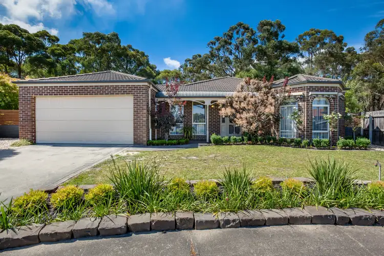 8 Norris Court, Newborough VIC 3825