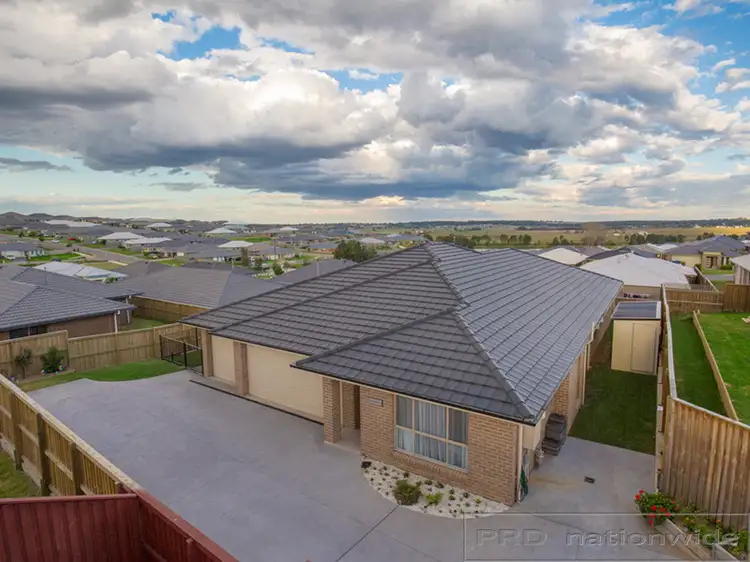 6 Canopy Cl, Gillieston Heights NSW 2321