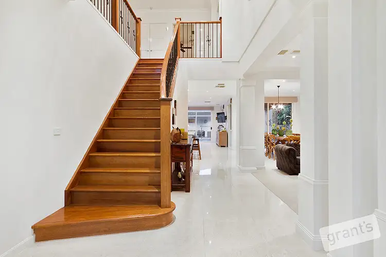 Seventh view of Homely house listing, 21 Cassandra Court, Berwick VIC 3806