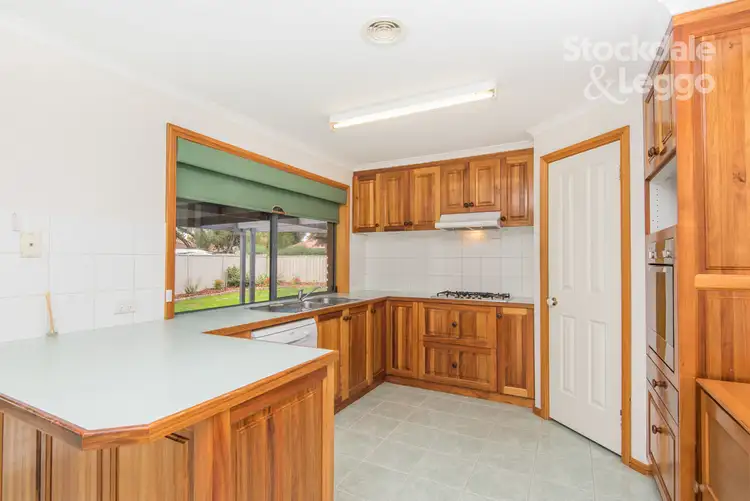Fifth view of Homely house listing, 17 Gordon Drive, Kialla VIC 3631