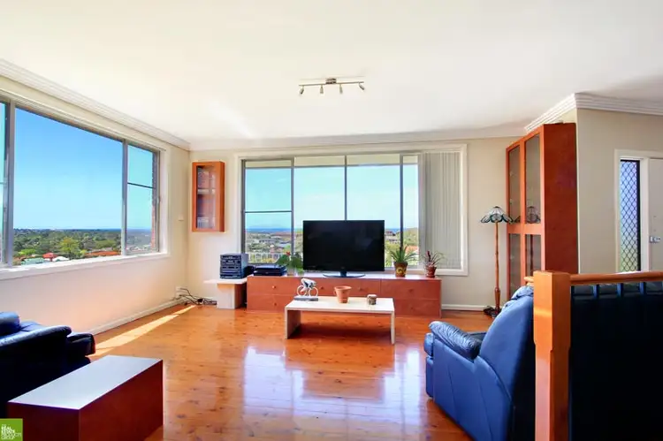 Second view of Homely house listing, 28 Ian Bruce Crescent, Balgownie NSW 2519