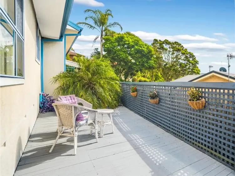 Fifth view of Homely semi-detached listing, 1/14 A Binya Place, Farmborough Heights NSW 2526
