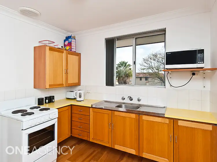 17/19 Odin Road, Innaloo WA 6018