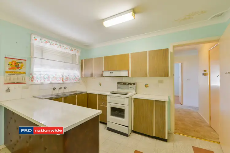 Second view of Homely house listing, 32 Margaret Street, Tamworth NSW 2340