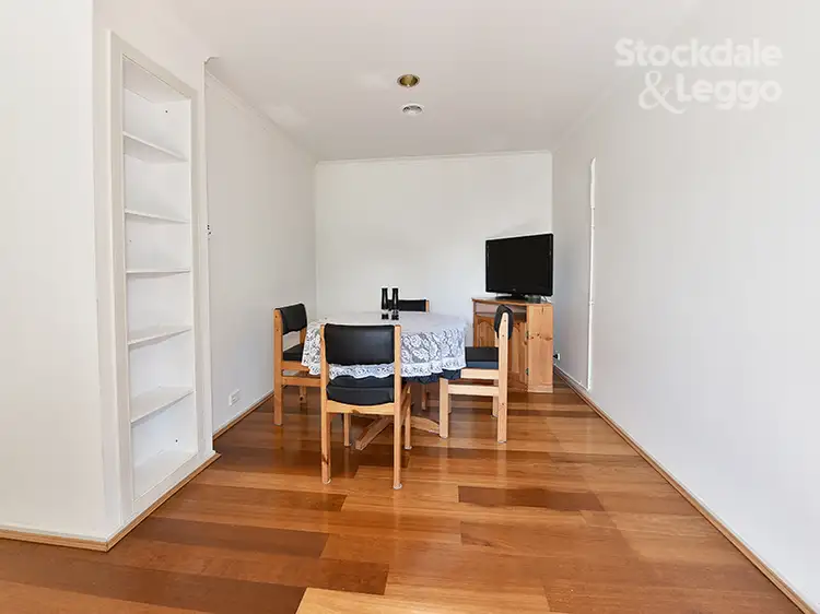 Fifth view of Homely house listing, 10 Parkhill Court, Westmeadows VIC 3049