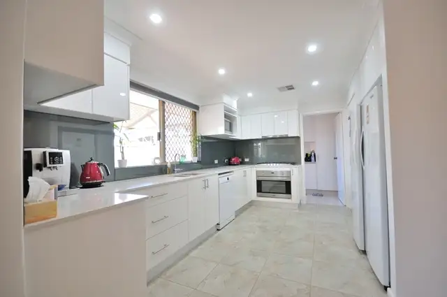 7 Cutlass Place, Safety Bay WA 6169