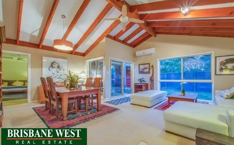 2 Donatello Street, Fig Tree Pocket QLD 4069