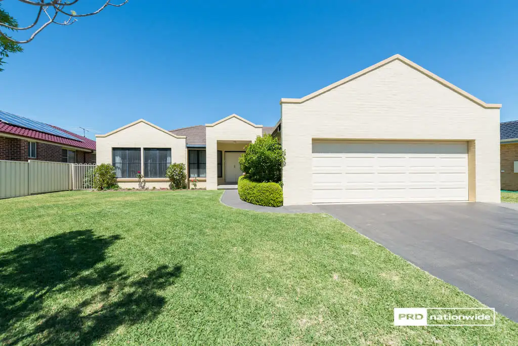 Main view of Homely house listing, 7 Cobb & Co Circuit, Tamworth NSW 2340