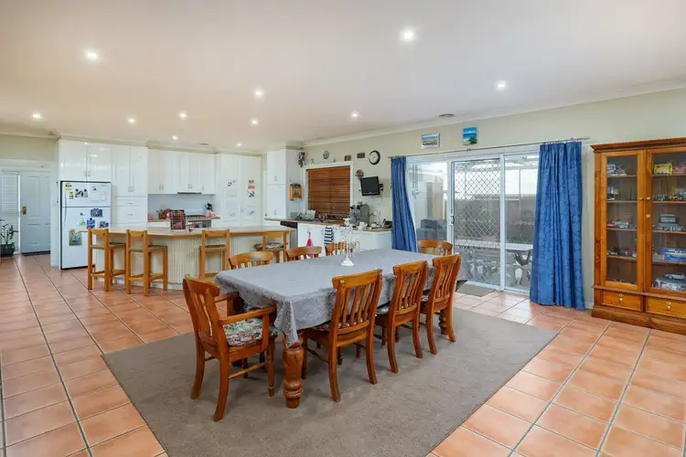 Fifth view of Homely house listing, 11 Hudson Drive, Lloyd NSW 2650
