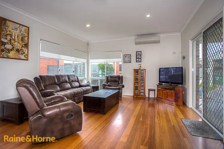 Sixth view of Homely house listing, 2 Greenhill Court, Sunbury VIC 3429