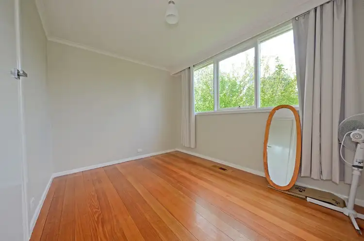 Fifth view of Homely house listing, 3 Pemberley Drive, Notting Hill VIC 3168