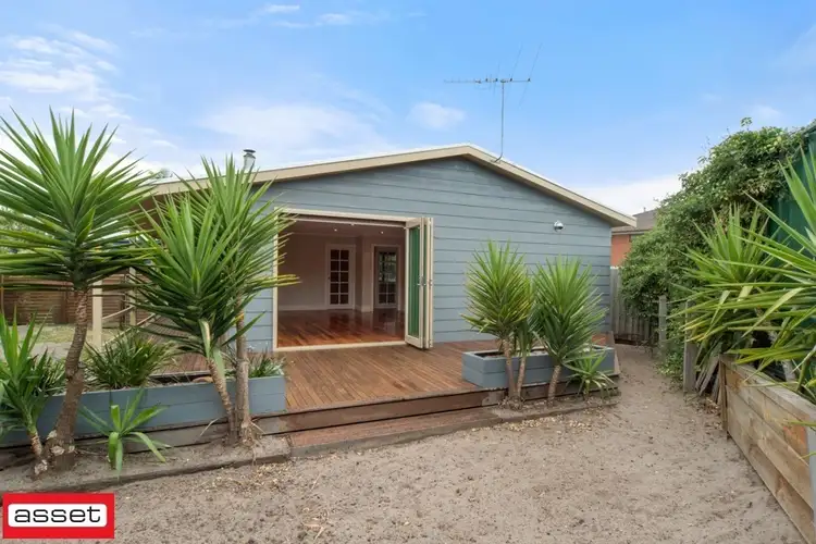 10A Burrawong Avenue, Seaford VIC 3198