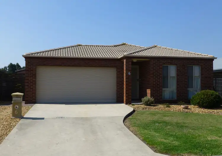 6 CLEMATIS COURT, Lucknow VIC 3875