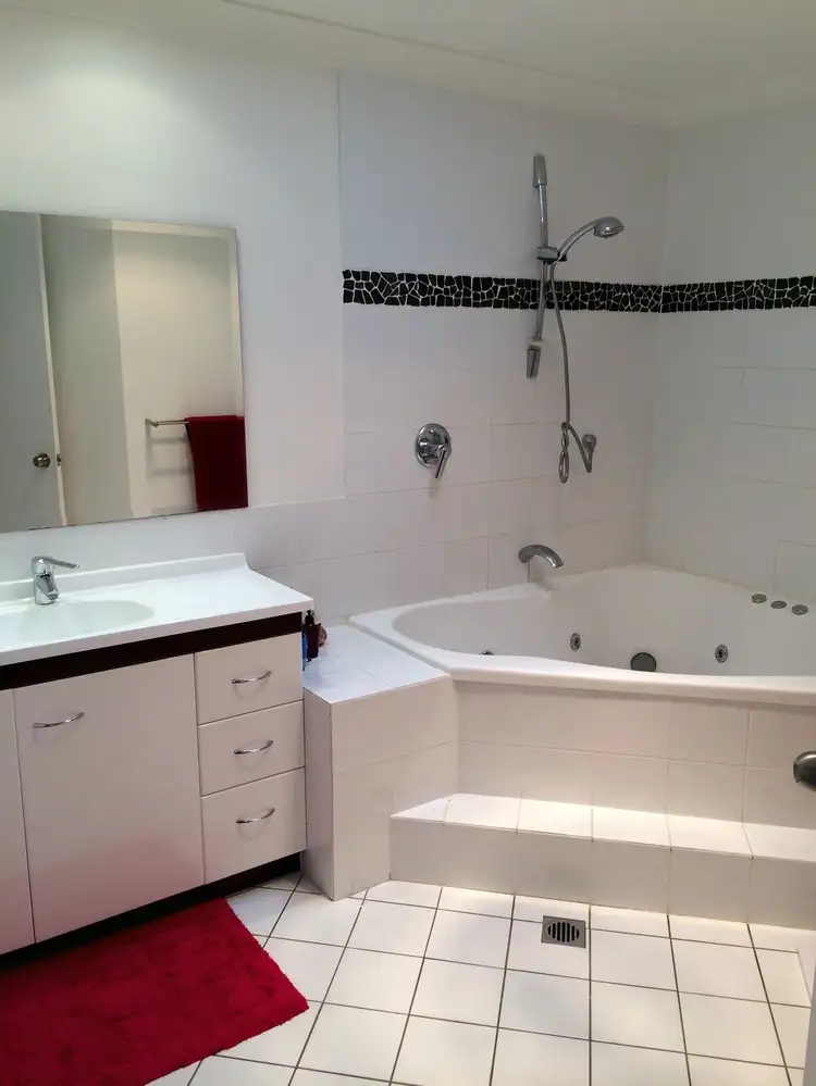 Seventh view of Homely house listing, 2/18 Cabot Court, Merrimac QLD 4226