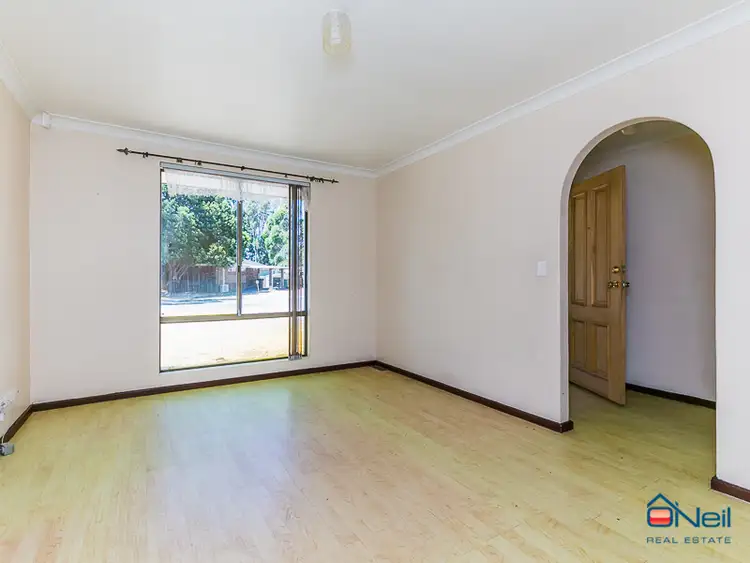 Fourth view of Homely house listing, 1 Ainsley Court, Camillo WA 6111