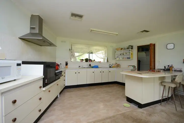 Sixth view of Homely house listing, 108 HAZELDENE CRESCENT, Nicholson VIC 3882