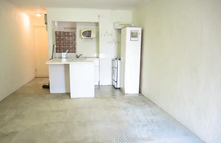 Second view of Homely house listing, 7/98 Mandurah Terrace, Mandurah WA 6210
