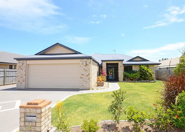 4 Adam Court, Urangan QLD 4655