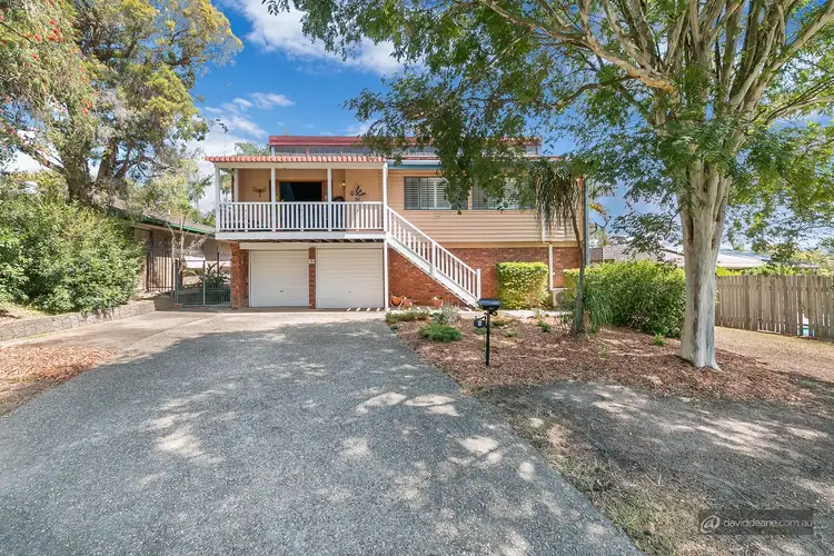 8 Woodlands Avenue, Petrie QLD 4502