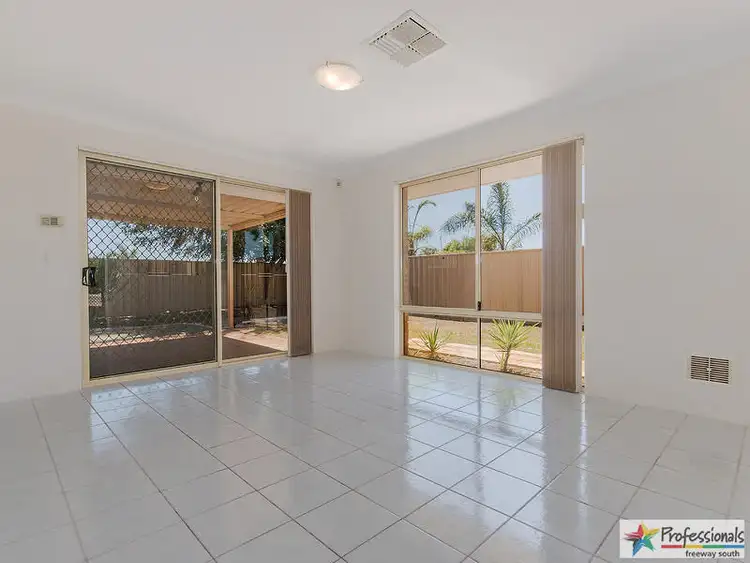 Fifth view of Homely house listing, 30 Roscommon Crescent, Orelia WA 6167