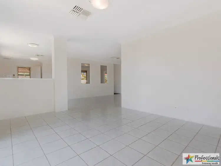 Sixth view of Homely house listing, 30 Roscommon Crescent, Orelia WA 6167