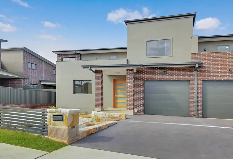 25 Macklin Street, Pendle Hill NSW 2145