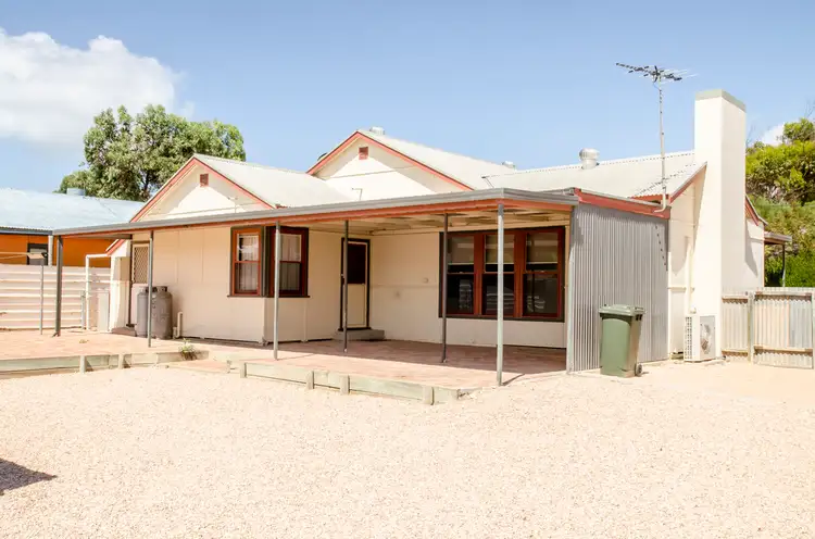 22 Poynton Street, Ceduna SA 5690
