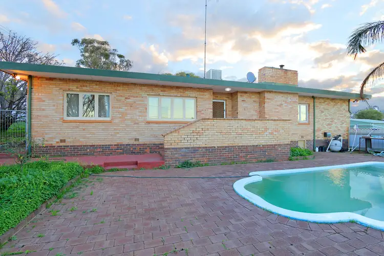 68 Burgoyne St, Northam WA 6401