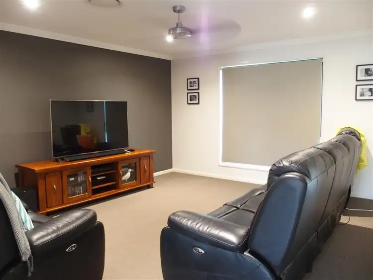 Seventh view of Homely house listing, 74 Canterbury Road, Emerald QLD 4720
