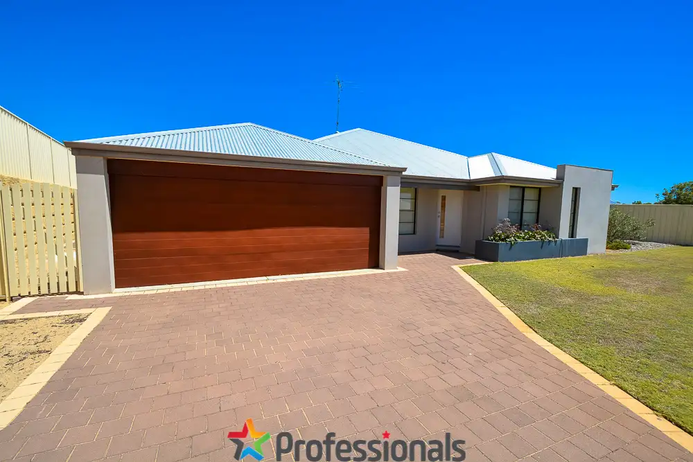 Main view of Homely house listing, 7 Kondinin Way, Dawesville WA 6211