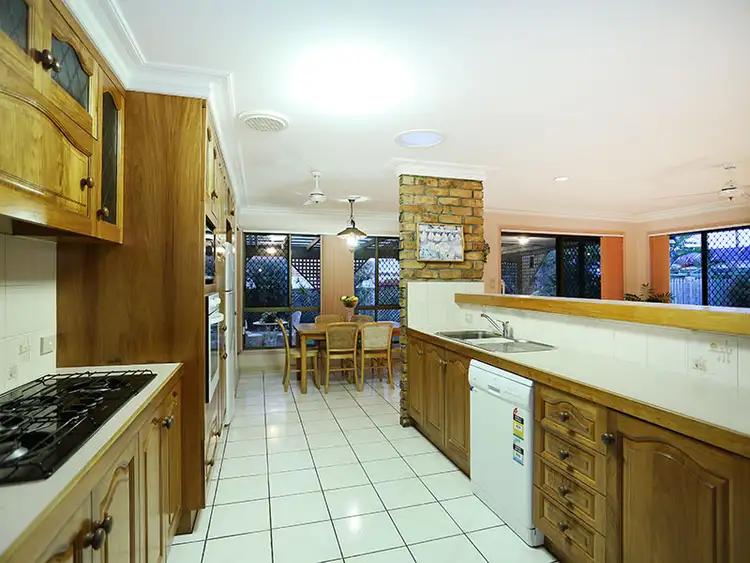 Fourth view of Homely house listing, 37 Breadalbane Street, Carindale QLD 4152