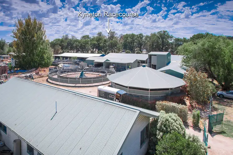 Main view of Homely other listing, 15-17 Jeffrey Street, Kyneton VIC 3444