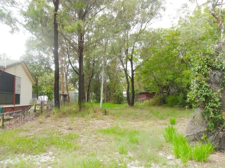 20 Nugent Street, Macleay Island QLD 4184