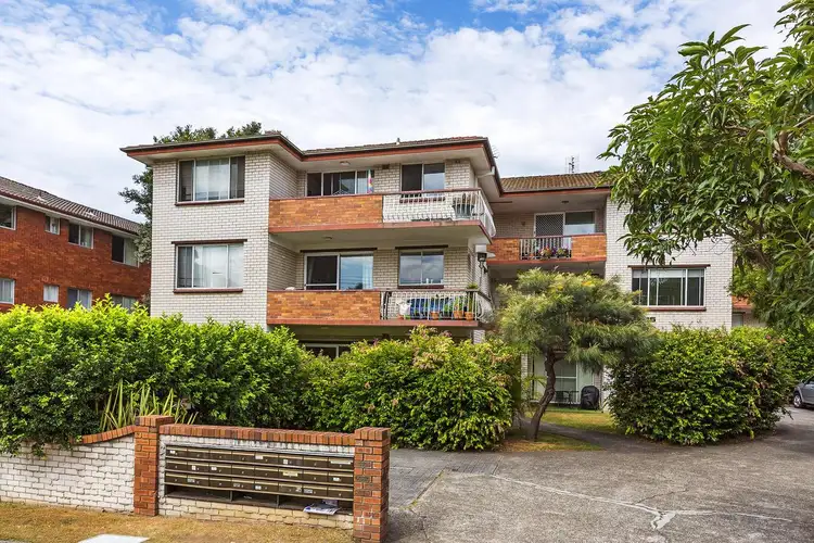 Main view of Homely unit listing, 3/13-15 Richmond Ave, Dee Why NSW 2099