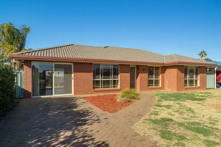 44 Meadowbank Drive, Dubbo NSW 2830
