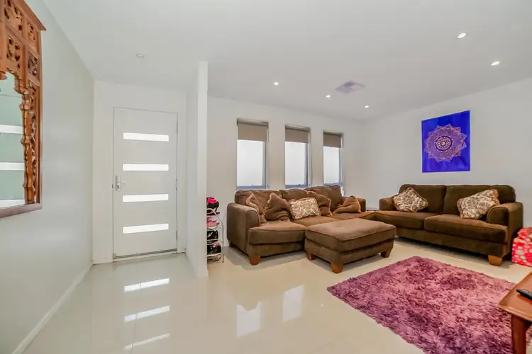 Second view of Homely house listing, 4 Woodrose Court, Huntfield Heights SA 5163
