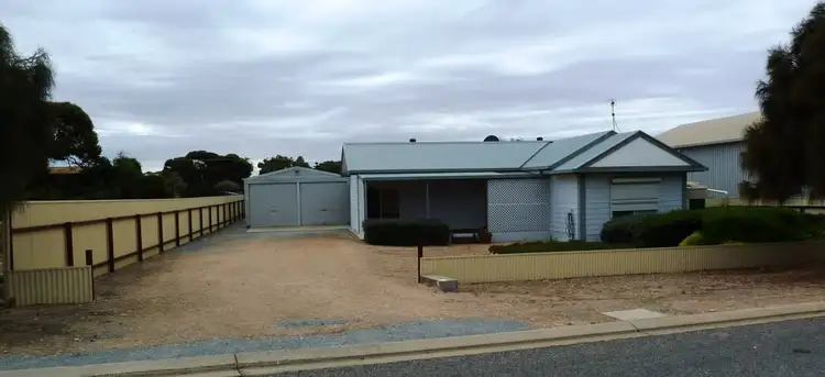 Fifth view of Homely house listing, 8 PARNDANA ROAD, Elliston SA 5670