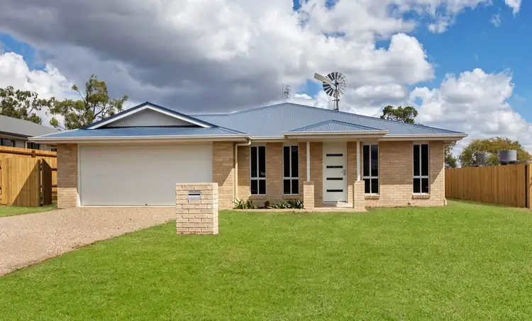 7 Leyden Drive