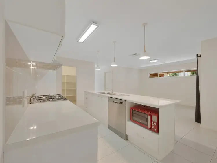Fifth view of Homely house listing, 24 McSwiney Court, Wodonga VIC 3690