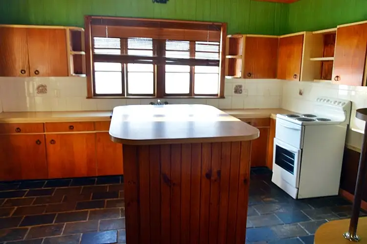 Fifth view of Homely house listing, 1 Pryde St, Lowood QLD 4311