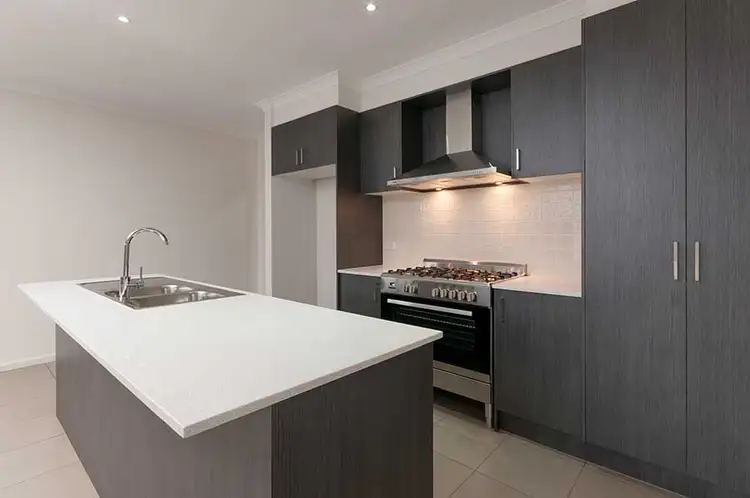 Third view of Homely house listing, 6 Featherwood Crescent, Craigieburn VIC 3064
